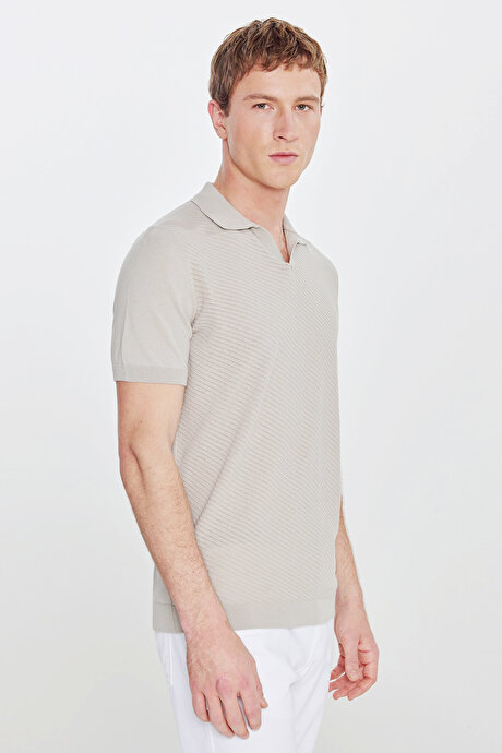 %100 Pamuk Standart Fit Normal Kesim Polo Yaka Desenli Triko Gri Tişört resmi