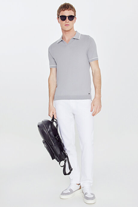 %100 Pamuk Standart Fit Normal Kesim Polo Yaka Jakarlı Triko Gri Tişört resmi