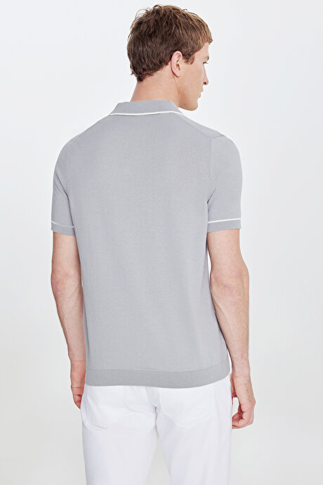 %100 Pamuk Standart Fit Normal Kesim Polo Yaka Jakarlı Triko Gri Tişört resmi