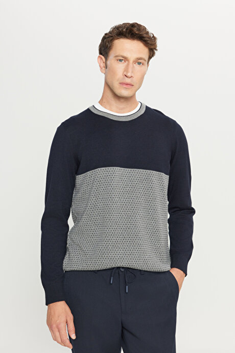 Pamuklu Standart Fit Normal Kesim Bisiklet Yaka Desenli Triko Lacivert Kazak resmi