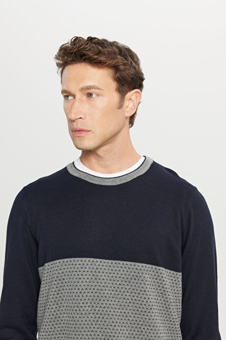 Pamuklu Standart Fit Normal Kesim Bisiklet Yaka Desenli Triko Lacivert Kazak resmi