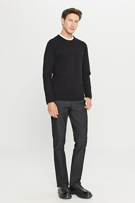 Pamuklu Standart Fit Normal Kesim Bisiklet Yaka Desenli Triko Siyah Kazak resmi