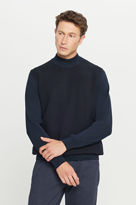 %100 Pamuk Standart Fit Normal Kesim Yarım Balıkçı Yaka Jakarlı Triko Lacivert-Siyah KazakACE049261248LSY