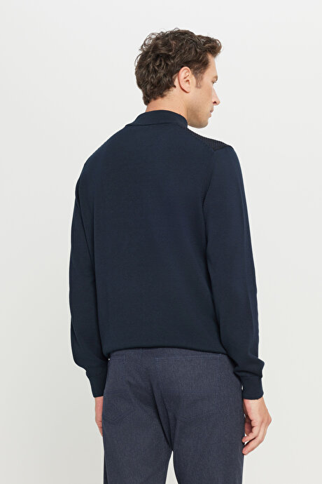 %100 Pamuk Standart Fit Normal Kesim Yarım Balıkçı Yaka Jakarlı Triko Lacivert-Siyah Kazak resmi