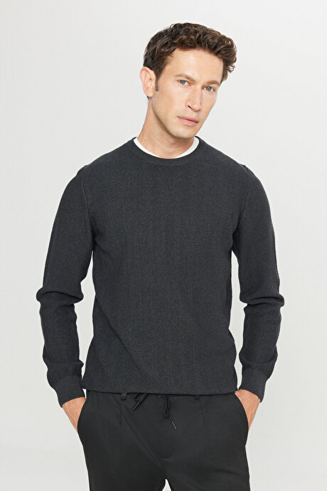 Pamuklu Standart Fit Normal Kesim Bisiklet Yaka Jakarlı Triko Antrasit-Melanj Kazak resmi