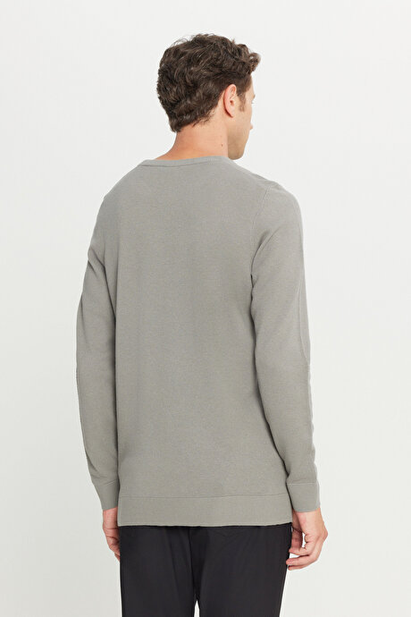 Pamuklu Standart Fit Normal Kesim Bisiklet Yaka Jakarlı Triko Su Yeşili Kazak resmi