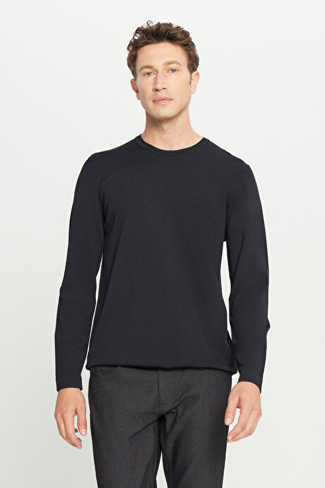 Standart Fit Normal Kesim Bisiklet Yaka Triko Siyah KazakACE049261333SYH