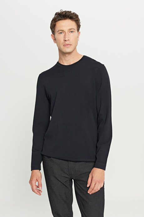 Standart Fit Normal Kesim Bisiklet Yaka Triko Siyah KazakACE049261333SYH