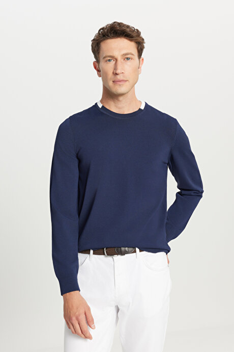 Yumuşak Dokulu Standart Fit Normal Kesim Bisiklet Yaka Triko Lacivert Kazak resmi