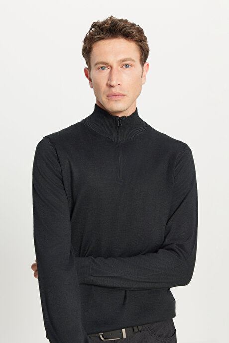 Yünlü Standart Fit Normal Kesim Bato Yaka Triko Siyah Kazak resmi