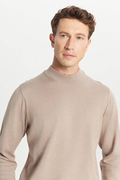 Yünlü Standart Fit Normal Kesim Yarım Balıkçı Yaka Triko Bej Melanj Kazak resmi