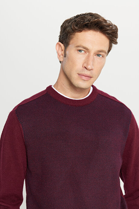 Standart Fit Normal Kesim Bisiklet Yaka Jakarlı Triko Bordo-Lacivert Kazak resmi