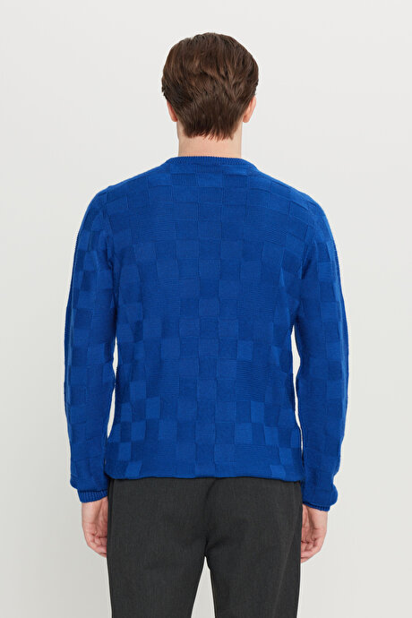 Standart Fit Normal Kesim Bisiklet Yaka Jakarlı Triko Saks Kazak resmi