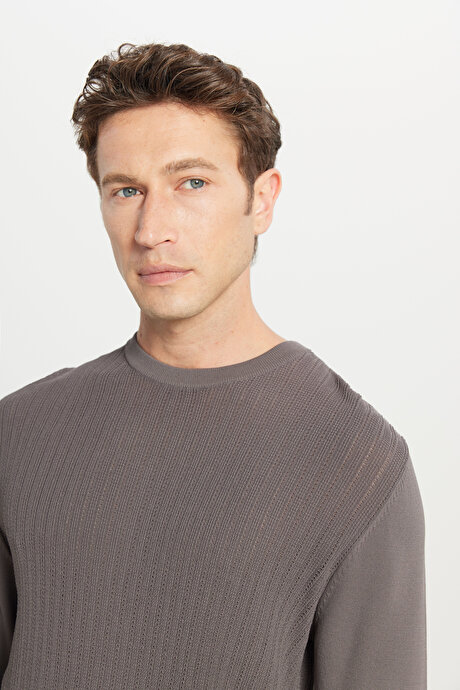 Standart Fit Normal Kesim Bisiklet Yaka Jakarlı Triko Antrasit Kazak resmi