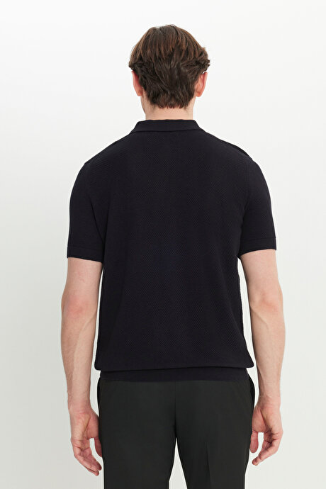 %100 Pamuk Standart Fit Normal Kesim Polo Yaka Jakarlı Triko Siyah Tişört resmi