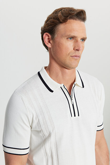 %100 Pamuk Standart Fit Normal Kesim Polo Yaka Jakarlı Triko Beyaz Tişört resmi