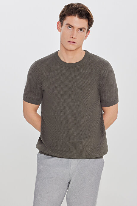 %100 Pamuk Standart Fit Normal Kesim Bisiklet Yaka Triko Haki Tişört resmi