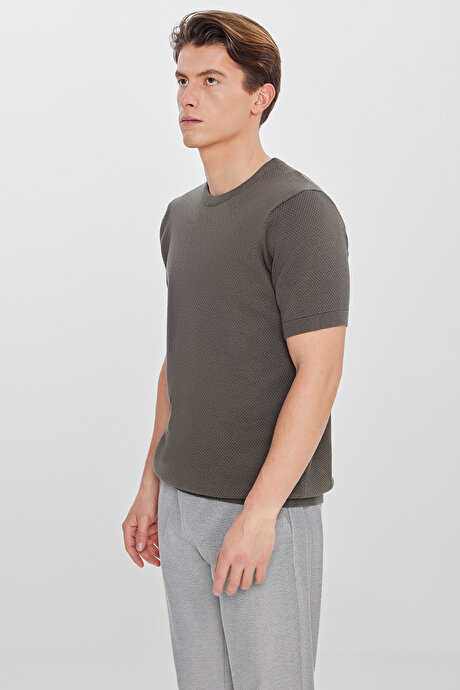 %100 Pamuk Standart Fit Normal Kesim Bisiklet Yaka Triko Haki Tişört resmi