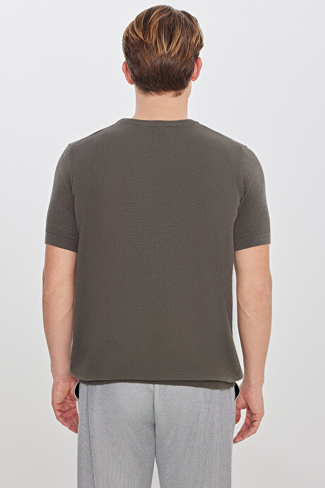 %100 Pamuk Standart Fit Normal Kesim Bisiklet Yaka Triko Haki Tişört resmi