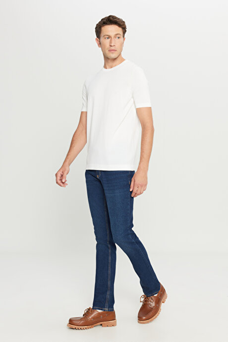 Yumuşak Dokulu Standart Fit Normal Kesim Bisiklet Yaka Triko Ekru Tişört resmi