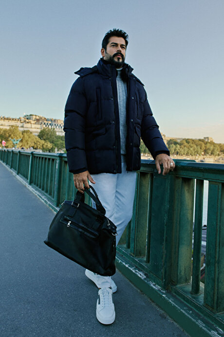 Standart Fit Normal Kesim Çıkma Kapüşonlu Kapitone Desenli Lacivert Kaban resmi