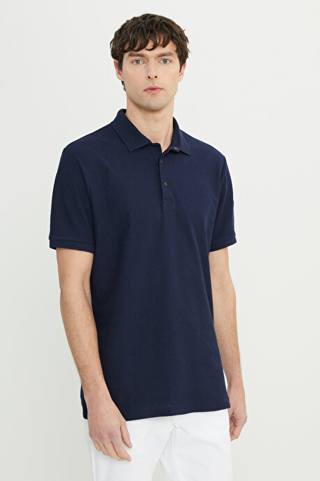 %100 Pamuk Comfort Fit Rahat Kesim Polo Yaka Jakarlı Lacivert Tişört resmi