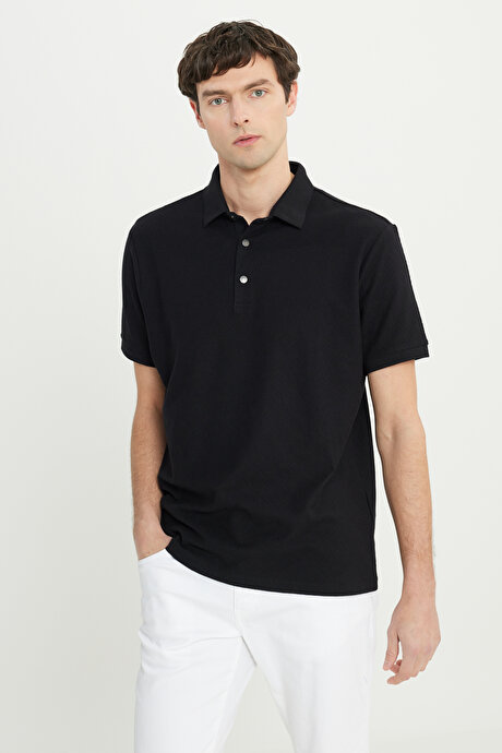 %100 Pamuk Comfort Fit Rahat Kesim Polo Yaka Jakarlı Siyah Tişört resmi