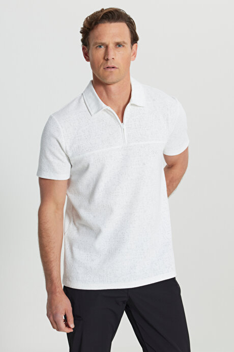Pamuklu Slim Fit Dar Kesim Polo Yaka Jakarlı Esnek Ekru Tişört resmi