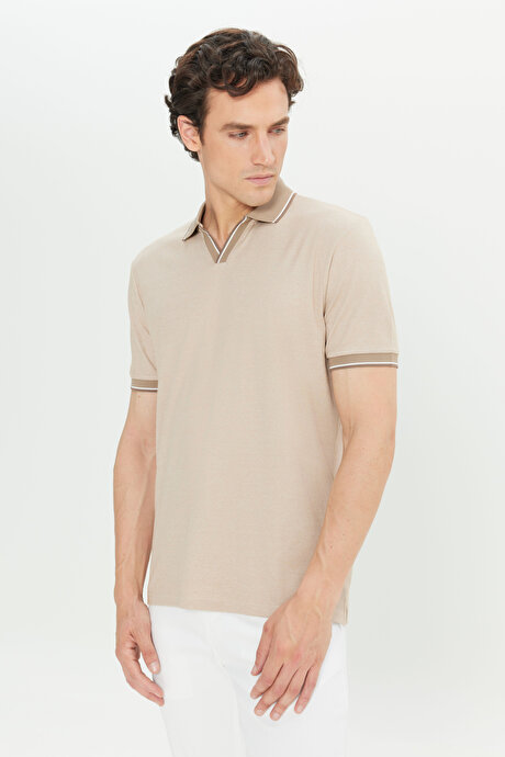 Pamuklu Slim Fit Dar Kesim Polo Yaka Bej Tişört resmi
