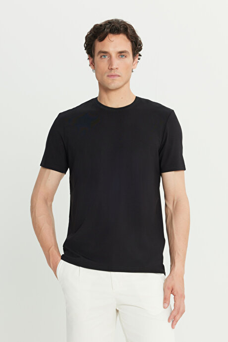 360 Her Yöne Esneyen Slim Fit Dar Kesim Bisiklet Yaka Siyah Tişört resmi