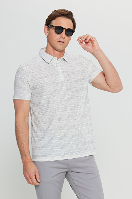 Pamuklu Slim Fit Dar Kesim Baskılı Polo Yaka Ekru Tişört resmi
