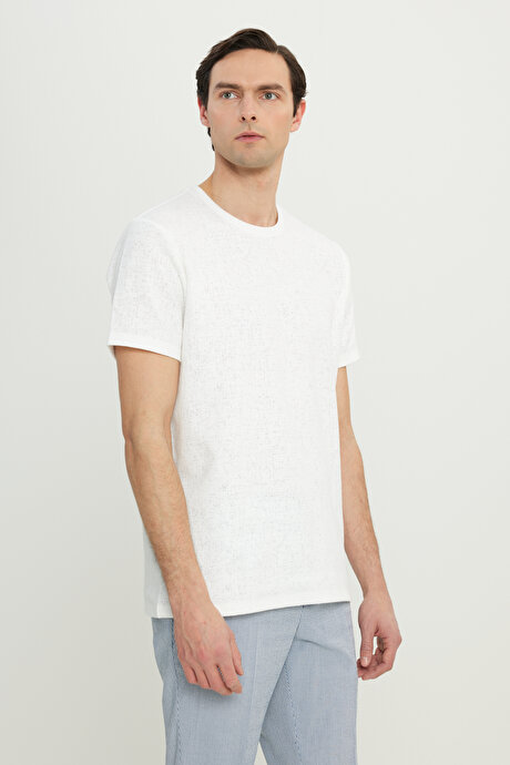 Pamuklu Slim Fit Dar Kesim Bisiklet Yaka Jakarlı Esnek Ekru Tişört resmi