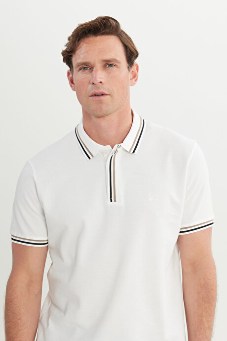 %100 Pamuk Slim Fit Dar Kesim Polo Yaka Beyaz Tişört resmi