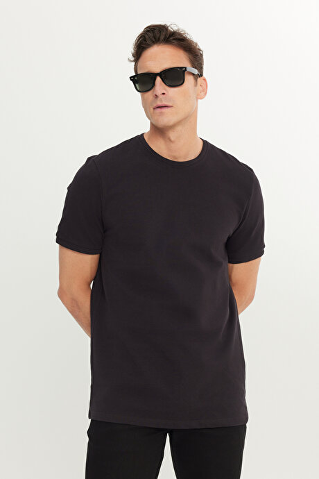 %100 Pamuk Slim Fit Dar Kesim Bisiklet Yaka Siyah Tişört resmi