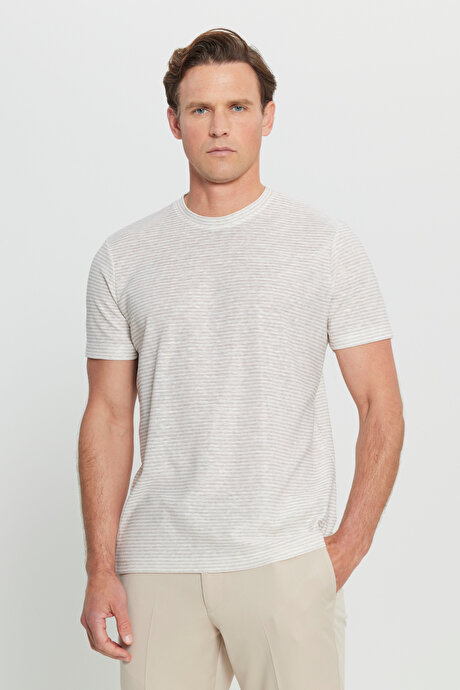 Pamuklu Slim Fit Dar Kesim Bisiklet Yaka Çizgili Beyaz-Bej Tişört resmi