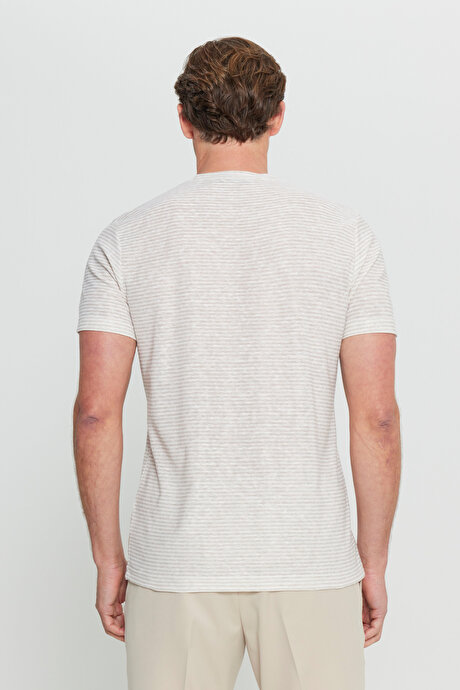 Pamuklu Slim Fit Dar Kesim Bisiklet Yaka Çizgili Beyaz-Bej Tişört resmi