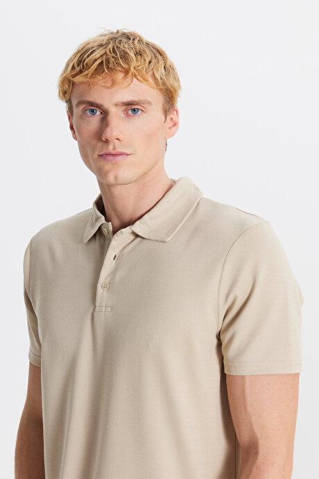 Standart Fit Normal Kesim Polo Yaka Bej Tişört resmi