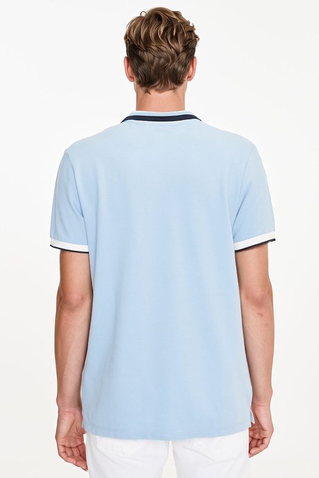 %100 Pamuk Slim Fit Dar Kesim Polo Yaka Açık Mavi Tişört resmi