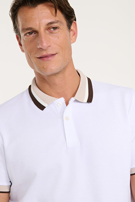 %100 Pamuk Slim Fit Dar Kesim Polo Yaka Beyaz Tişört resmi