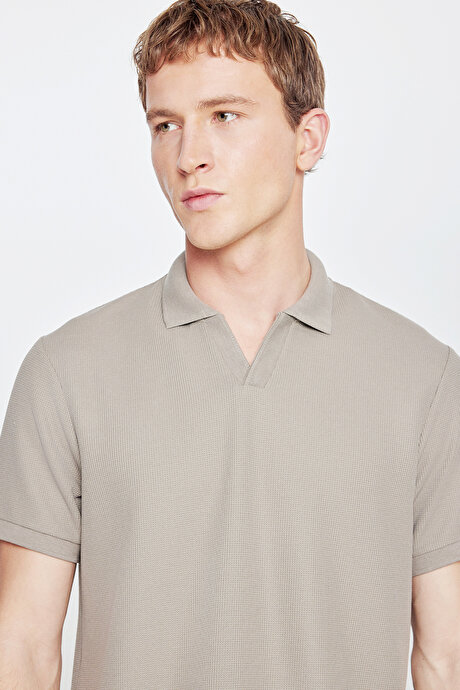 Slim Fit Dar Kesim Polo Yaka Jakarlı Esnek Haki Tişört resmi