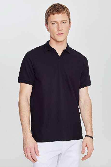 Slim Fit Dar Kesim Polo Yaka Jakarlı Esnek Siyah Tişört resmi