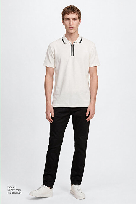 Slim Fit Dar Kesim Polo Yaka Jakarlı Esnek Ekru Tişört resmi