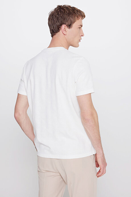 Pamuklu Slim Fit Bisiklet Yaka Jakarlı Esnek Ekru Tişört resmi