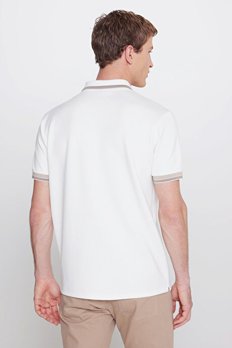 Slim Fit Dar Kesim Polo Yaka Esnek Ekru Tişört resmi