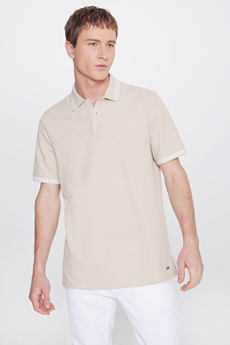 %100 Pamuk Comfort Fit Rahat Kesim Polo Yaka Bej Tişört resmi