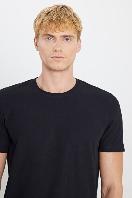 %100 Pamuk Slim Fit Dar Kesim Bisiklet Yaka Jakarlı Siyah Tişört resmi