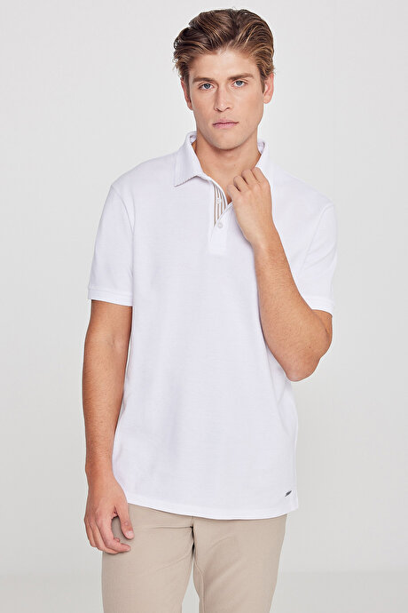 %100 Pamuk Standart Fit Normal Kesim Polo Yaka Beyaz Tişört resmi