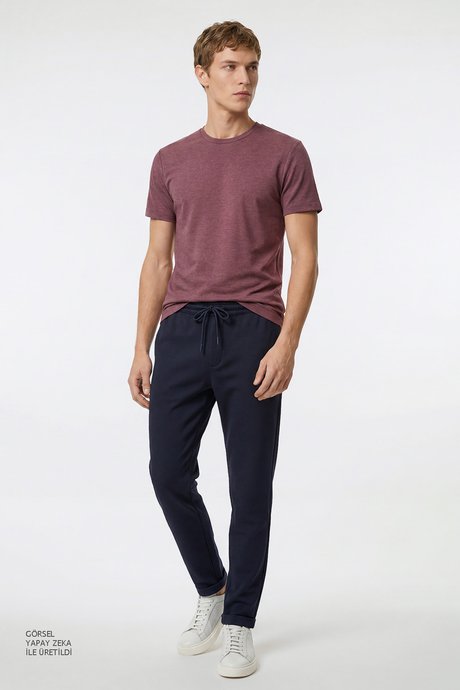 Pamuklu Slim Fit Dar Kesim Bisiklet Yaka Bordo Tişört resmi