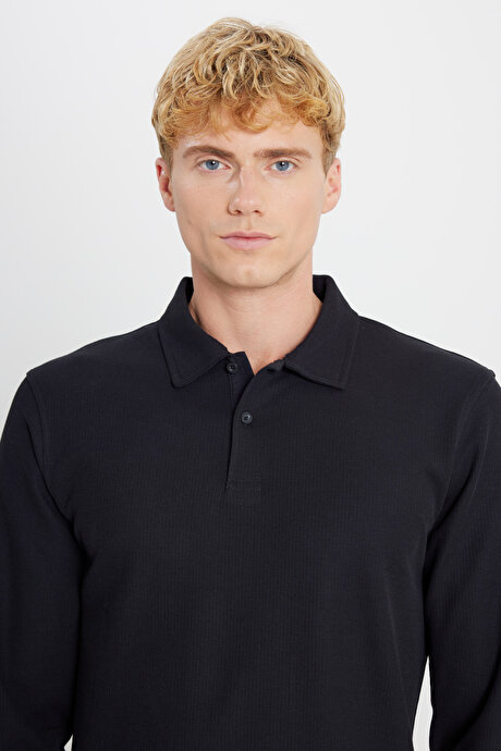 %100 Pamuk Slim Fit Dar Kesim Polo Yaka Jakarlı Siyah Uzun Kollu Tişört resmi