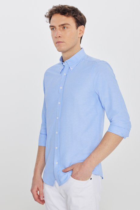 Pamuklu Slim Fit Dar Kesim Gant Yaka Oxford Mavi Gömlek resmi